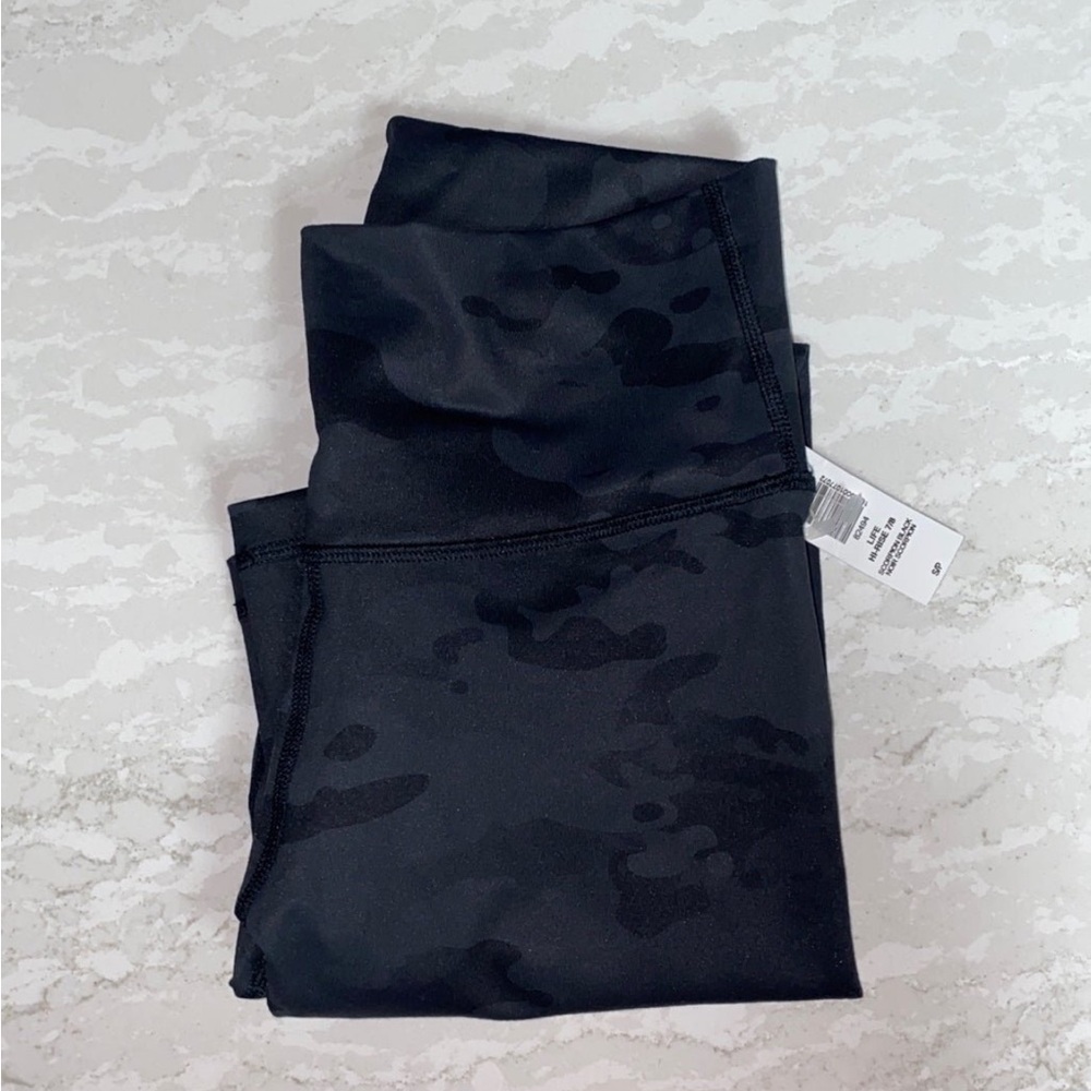 Tna atmosphere leggings